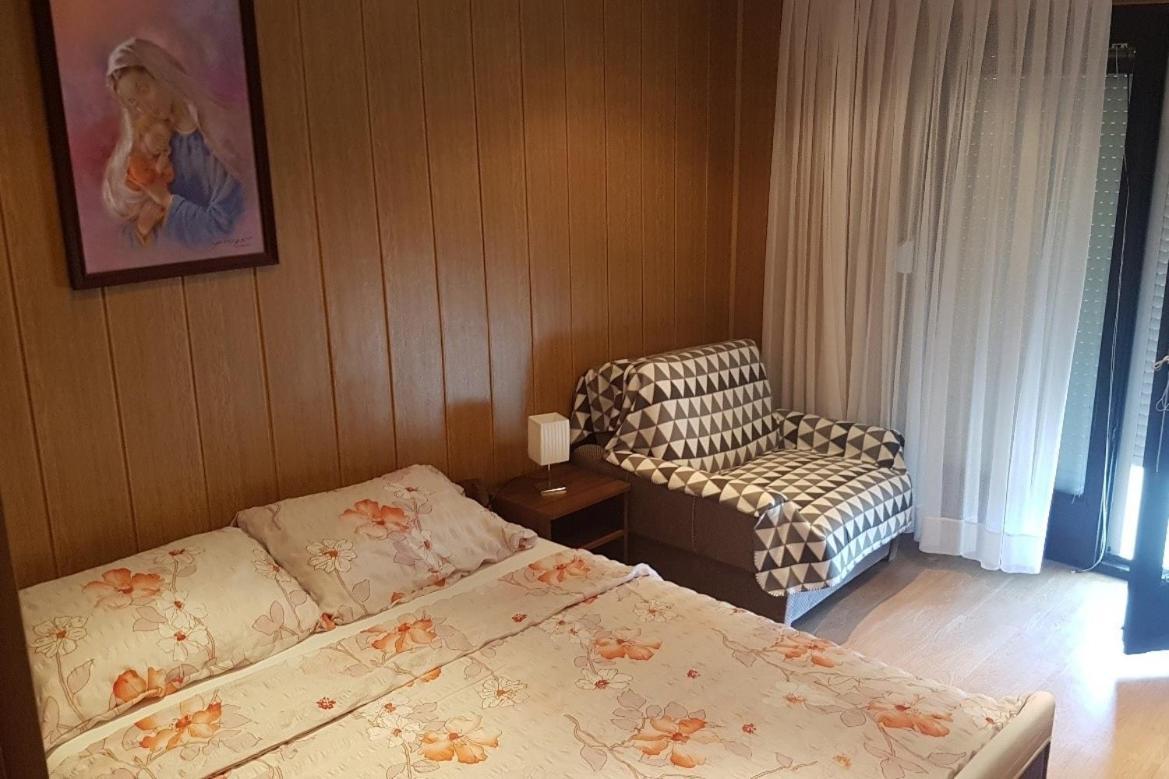 Apartments For Families With Children Lopar, Rab - 10402 Экстерьер фото