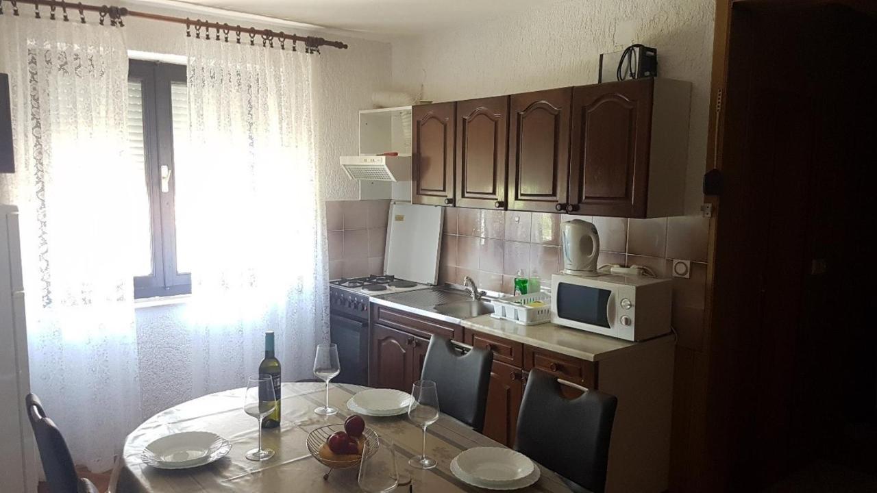 Apartments For Families With Children Lopar, Rab - 10402 Экстерьер фото