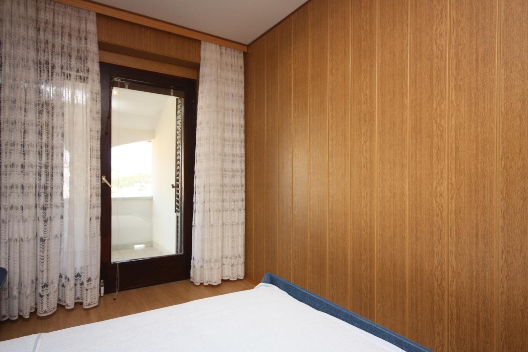 Apartments For Families With Children Lopar, Rab - 10402 Номер фото